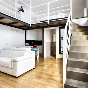 altido-charismatic-1-bed-flat-with-parking.italymilanhotels.net/
