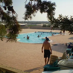 agriturismo-mediterraneo-camping.sicilyhotelsitaly.net/
