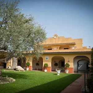tenuta-palladio-riesi.sicilyhotelsitaly.net/